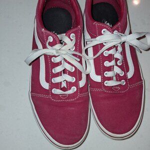 Girls/Womens Red Van's